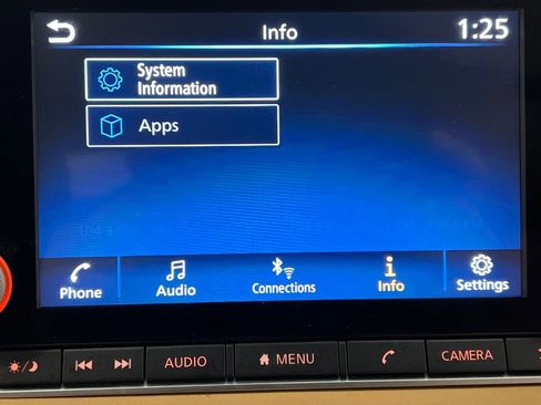 Used 2022 Nissan Sentra SV w/ SV Premium Package image 48