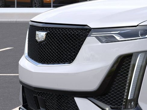 New 2025 Cadillac XT6 Sport w/ Technology Package image 13
