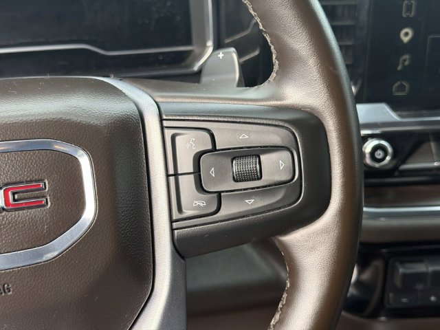 Used 2023 GMC Sierra 1500 SLT w/ SLT Premium Plus Package AWD/4WD image 29