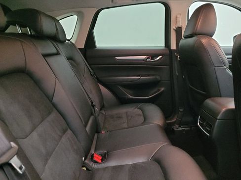 Used 2019 MAZDA CX-5 Touring image 19