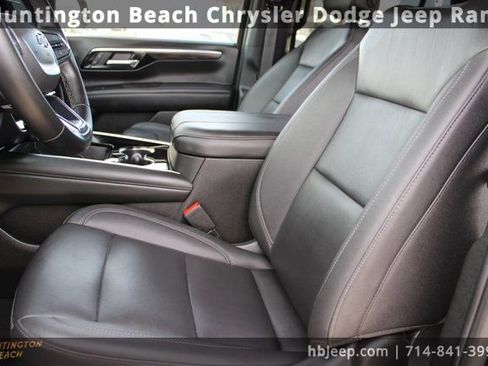 Used 2025 Chevrolet Tahoe Z71 image 36