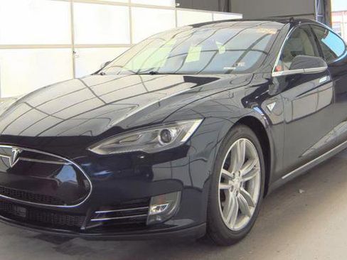 Used 2015 Tesla Model S 85D AWD/4WD image 1