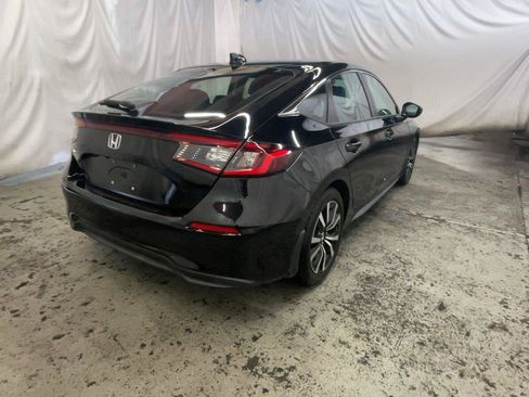 Used 2024 Honda Civic EX-L image 6