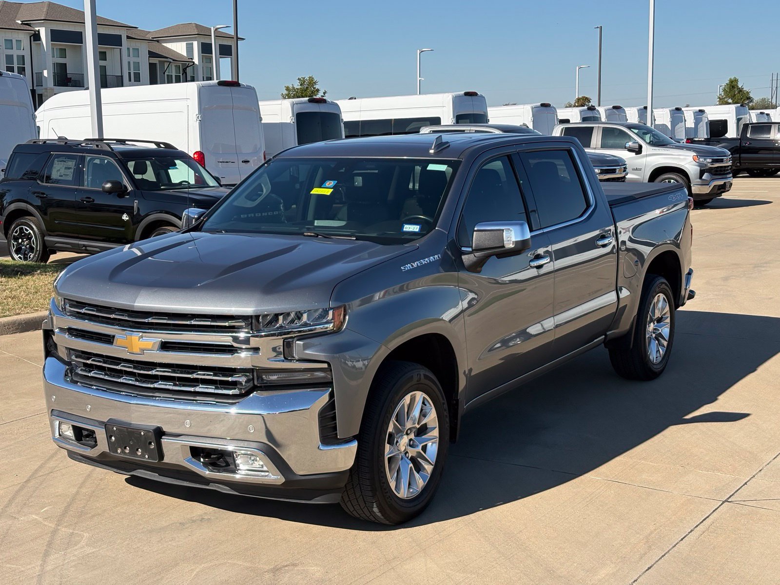 Certified 2020 Chevrolet Silverado 1500 LTZ w/ LTZ Premium Package AWD/4WD image 12