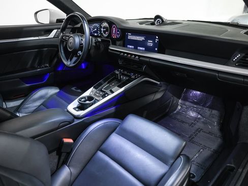 Used 2022 Porsche 911 Turbo S image 21