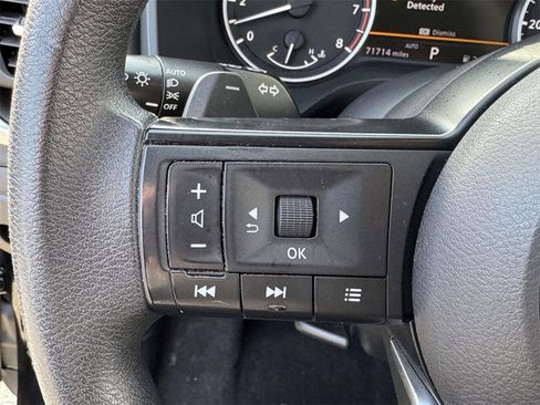 Used 2021 Nissan Rogue S image 21