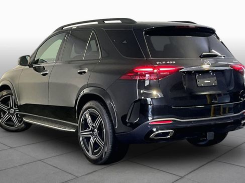 New 2026 Mercedes-Benz GLE 450 4MATIC image 3
