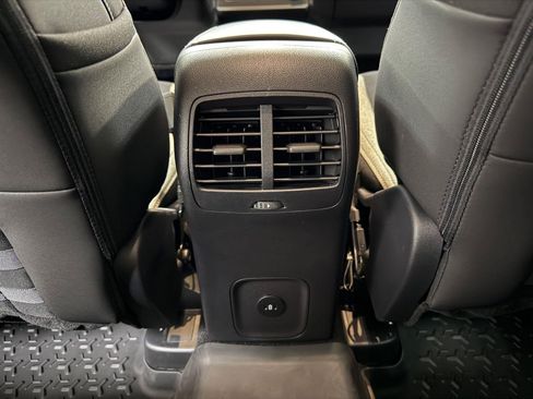 Used 2025 Ford Bronco Sport Big Bend w/ Convenience Package AWD/4WD image 24