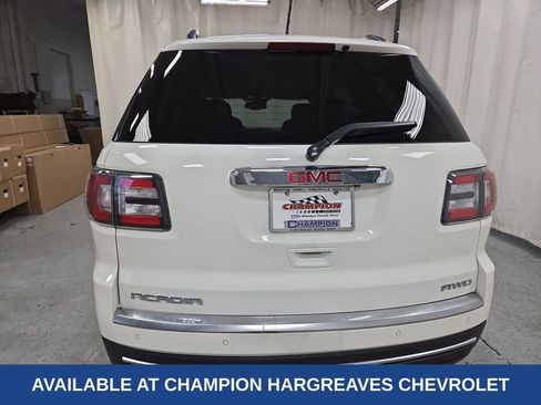 Used 2015 GMC Acadia SLT image 41