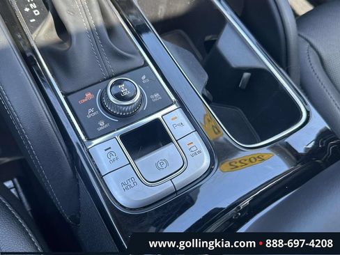 Used 2022 Kia Telluride SX w/ Nightfall Edition Package AWD/4WD image 31