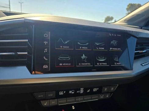 Used 2024 Audi Q4 e-tron Premium w/ Convenience Package image 29