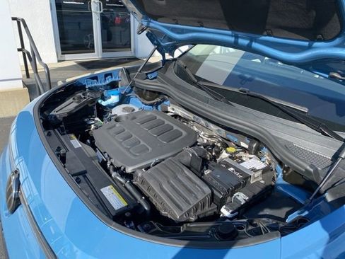 New 2025 Volkswagen Tiguan SE w/ Panoramic Sunroof Package image 67