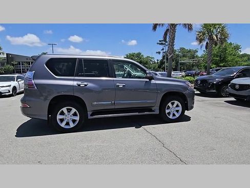 Used 2017 Lexus GX 460 w/ Navigation Package AWD/4WD image 26