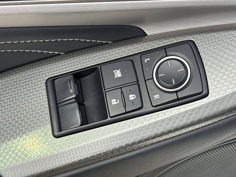 Used 2017 Lexus RC 200t image 13