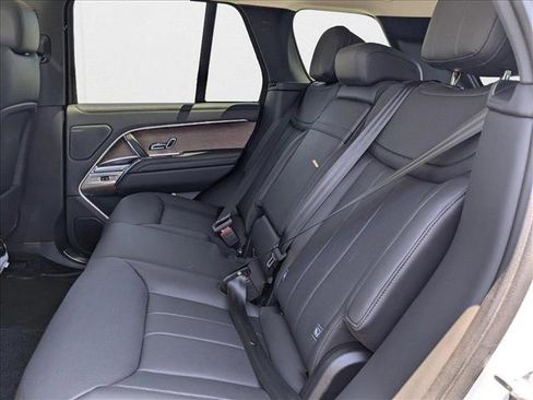 New 2025 Land Rover Range Rover SE image 16