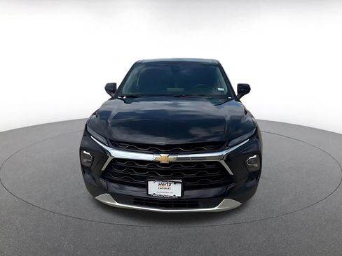 Used 2025 Chevrolet Blazer LT image 4