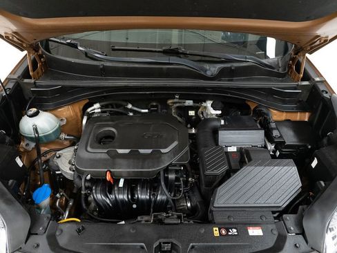 Used 2020 Kia Sportage S w/ S Sunroof Package image 3