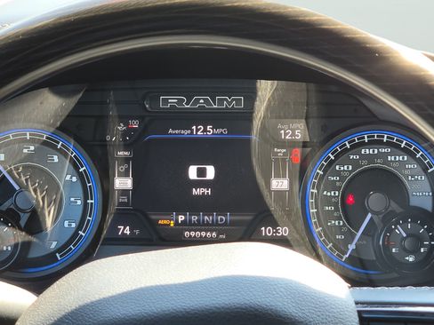 Used 2022 RAM 1500 Limited AWD/4WD image 11