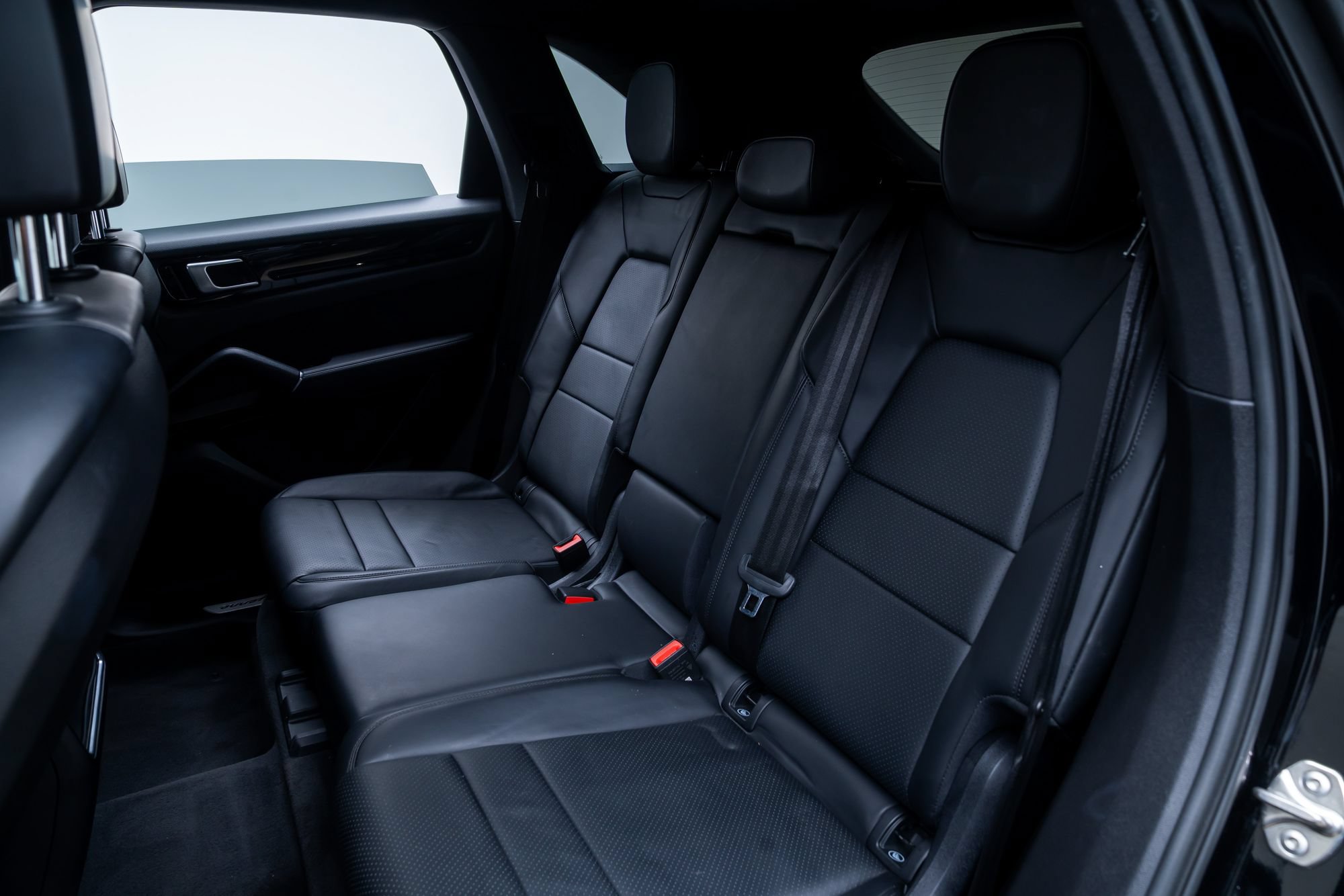 Used 2019 Porsche Cayenne AWD/4WD image 21