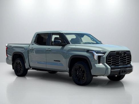 Used 2024 Toyota Tundra Limited w/ TRD Off-Road Package AWD/4WD image 10