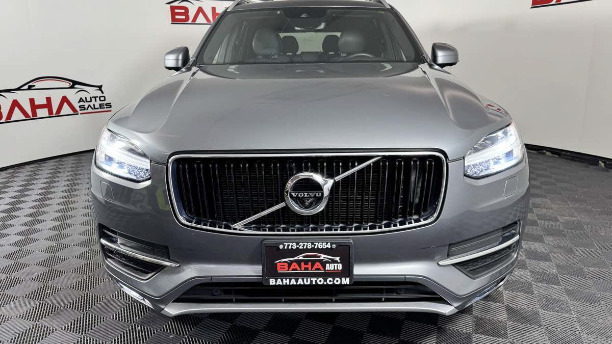 Used 2018 Volvo XC90 T6 Momentum w/ Convenience Package AWD/4WD image 12