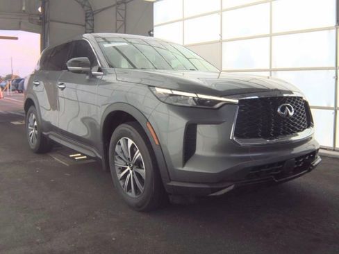 Certified 2023 INFINITI QX60 Pure FWD image 4