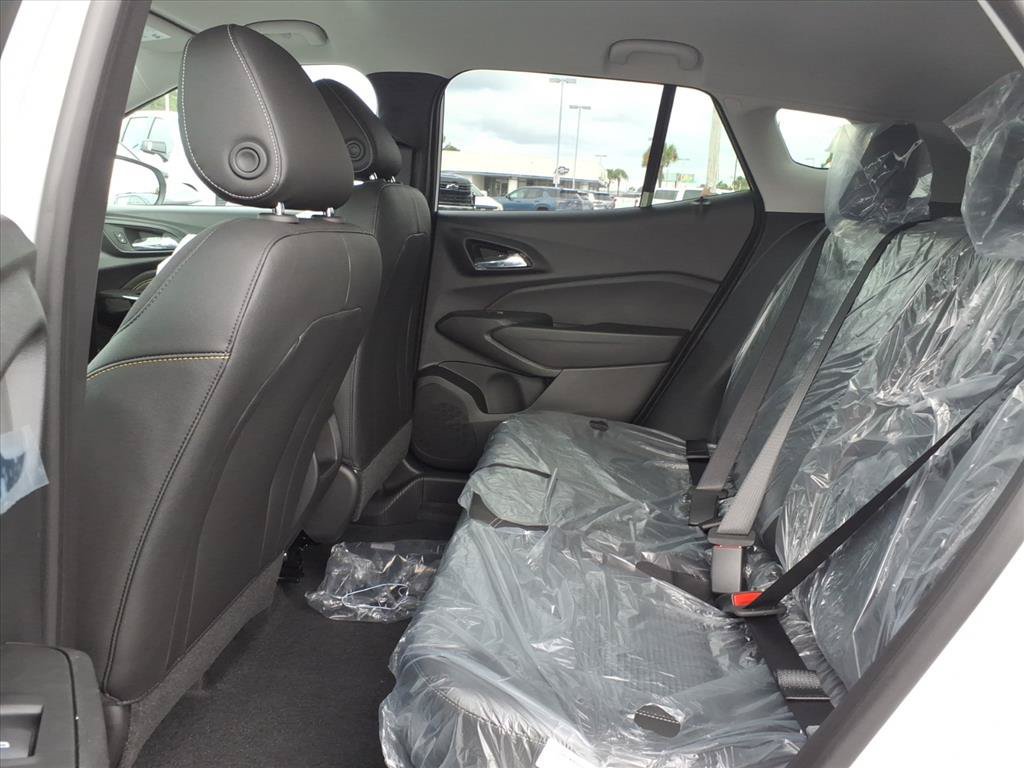 New 2026 Chevrolet Trax LT w/ Driver Confidence Package FWD image 14