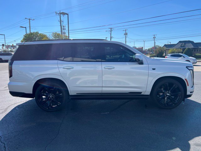 Certified 2025 Cadillac Escalade Sport Platinum AWD/4WD image 7