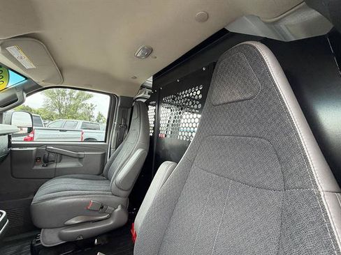 Used 2025 GMC Savana 2500 w/ Driver Convenience Package RWD image 14