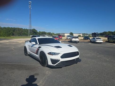 Used 2022 Ford Mustang GT Premium w/ GT Performance Package RWD image 13