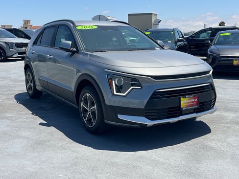 New 2026 Kia Niro EX FWD image 10