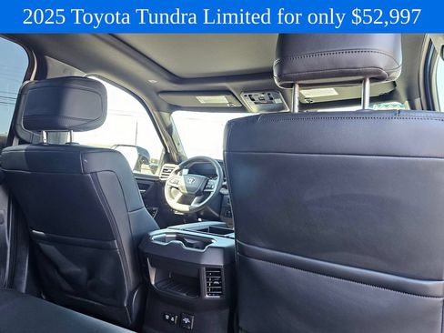 Used 2025 Toyota Tundra Limited AWD/4WD image 14