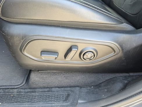 Used 2021 Jeep Grand Cherokee L Laredo RWD image 22