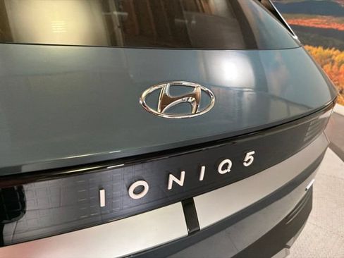 Used 2024 Hyundai Ioniq 5 SEL AWD/4WD image 11