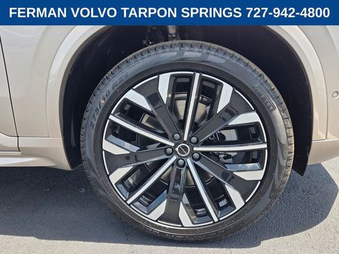 New 2026 Volvo XC90 B6 Ultra w/ Protection Package Premier AWD/4WD image 11