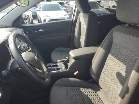 Certified 2023 Chevrolet Equinox LT FWD image 17