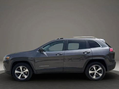 Used 2020 Jeep Cherokee Limited AWD/4WD image 2