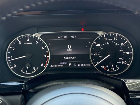 Used 2025 Nissan Pathfinder SV FWD image 42