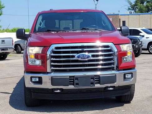 Used 2017 Ford F150 XLT w/ Equipment Group 302A Luxury AWD/4WD image 21