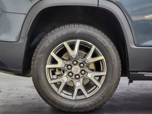 Used 2020 GMC Acadia SLE image 49