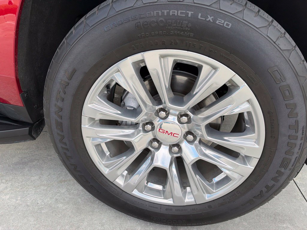 Used 2023 GMC Yukon Denali AWD/4WD image 13
