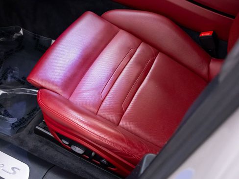 Used 2023 Porsche Panamera Turbo S w/ Assistance Package image 16