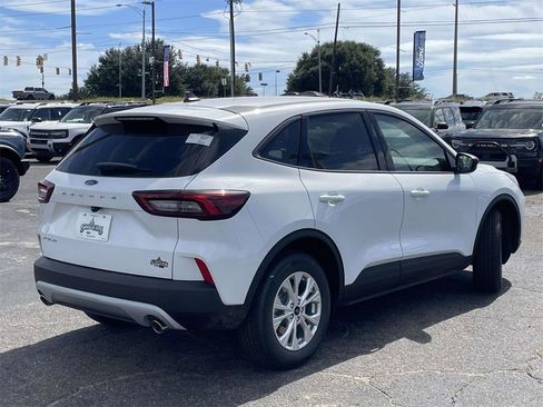 New 2026 Ford Escape Active image 3