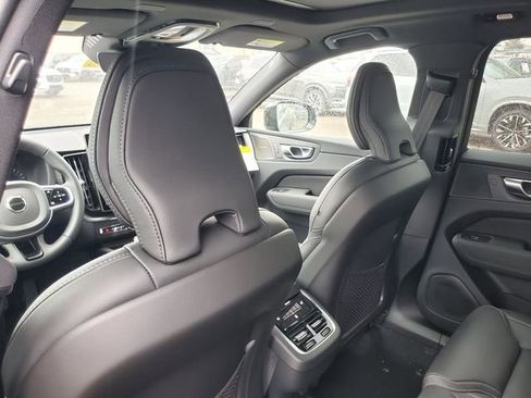 New 2026 Volvo XC60 B5 Ultra w/ Protection Package Premier AWD/4WD image 25