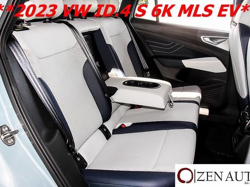 Used 2023 Volkswagen ID.4 S image 33