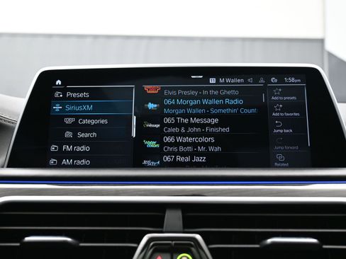 Used 2022 BMW 750i xDrive w/ Luxury Rear Seating Package AWD/4WD image 36