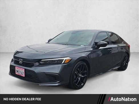Used 2024 Honda Civic Sport image 1