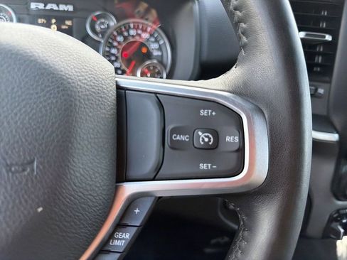 Used 2024 RAM 2500 Big Horn AWD/4WD image 33