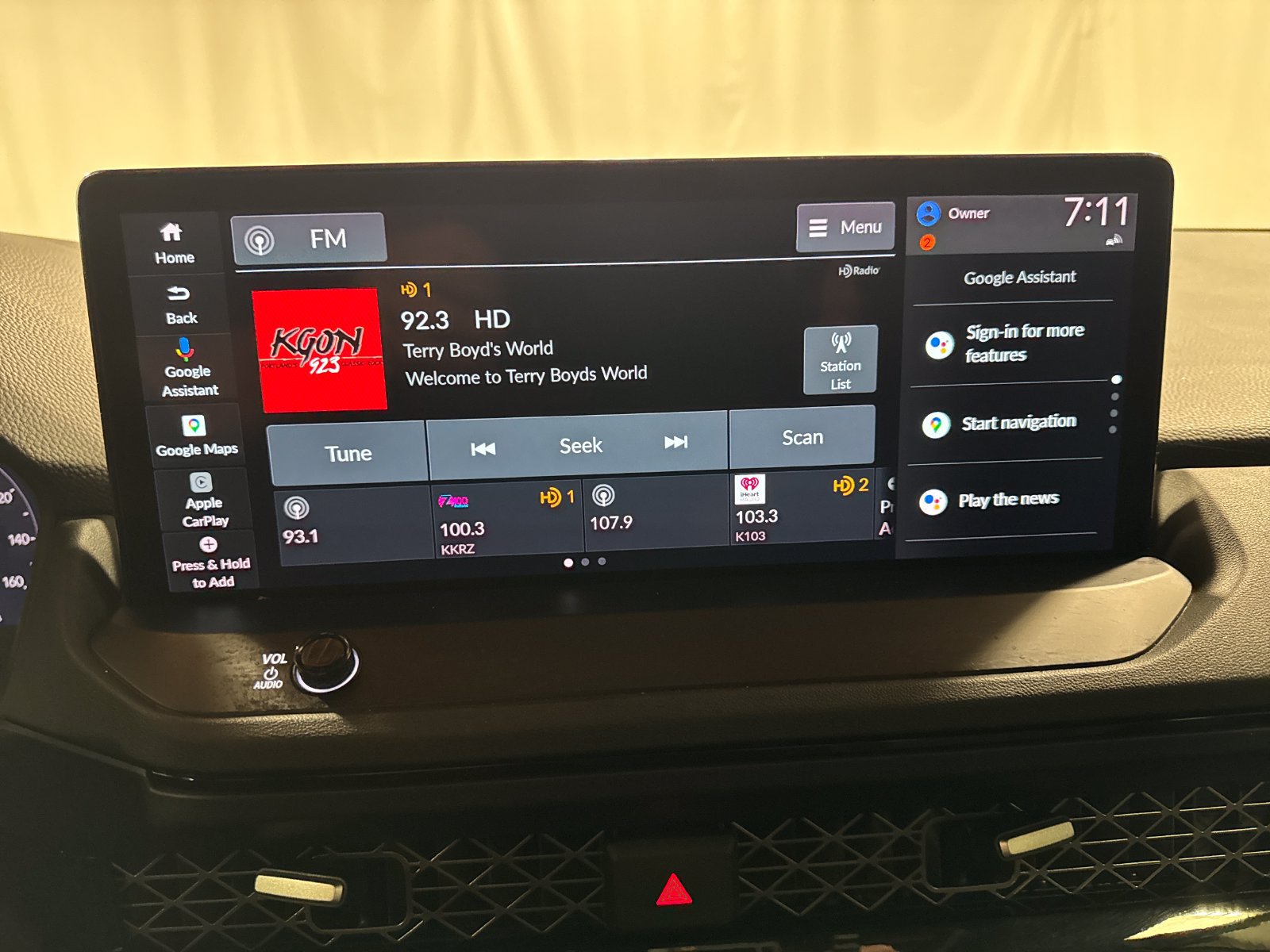 Used 2025 Honda Accord Touring image 16