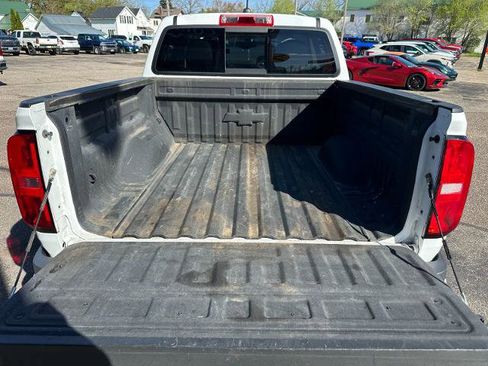 Used 2017 Chevrolet Colorado Z71 AWD/4WD image 25